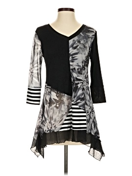BlackMilk 3/4 Sleeve Top (view 1)