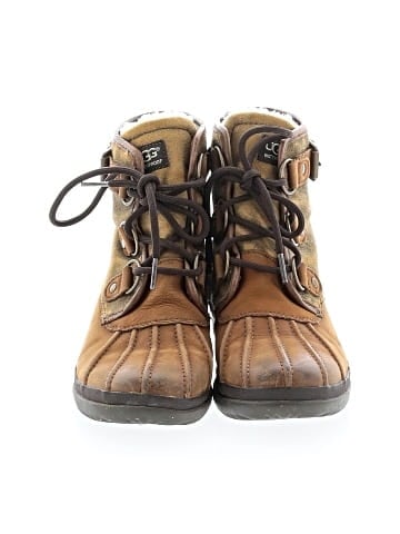 Ugg Australia Ankle Boots (view 2)