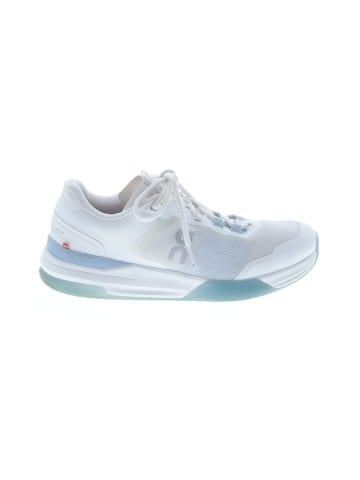 On Cloud Sneakers (view 1)