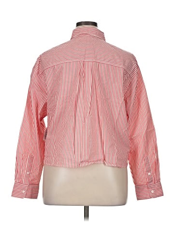 Old Navy Long Sleeve Button-Down Shirt (view 2)