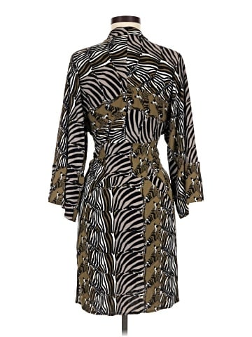 Banana Republic Casual Dress (view 2)