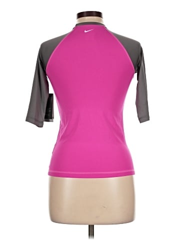 Nike Active T-Shirt (view 2)