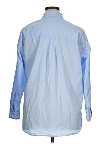 Universal Thread Long Sleeve Button-Down Shirt (view 2)