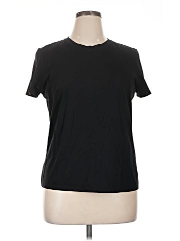 Vince. Short Sleeve T-Shirt (view 1)