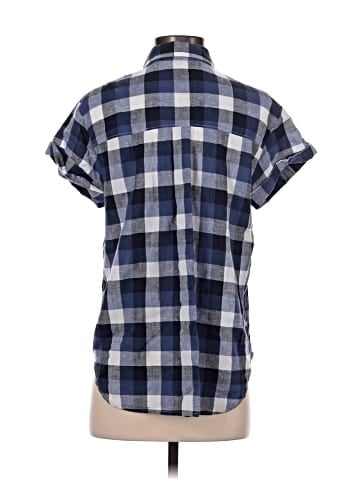 Caslon Short Sleeve Button-Down Shirt (view 2)