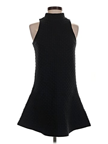 Abercrombie & Fitch Cocktail Dress (view 1)