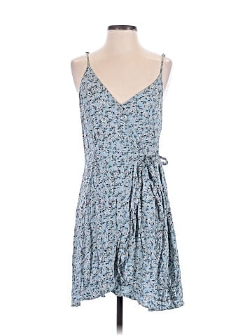 Xhilaration Casual Dress (view 1)