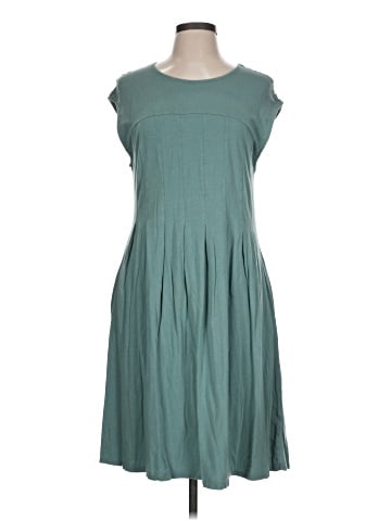 Mod-O-Doc Casual Dress (view 1)