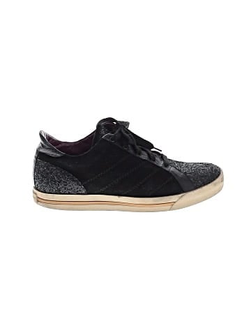 Marc by Marc Jacobs Sneakers (view 1)