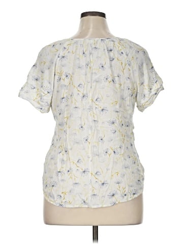 a.n.a. A New Approach Short Sleeve Blouse (view 2)