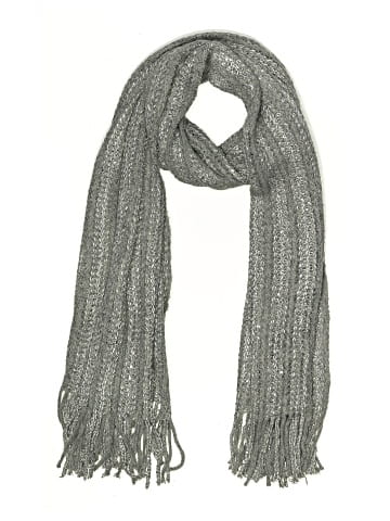 Cejon Scarf (view 1)