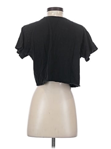 Hot Topic Short Sleeve T-Shirt (view 2)