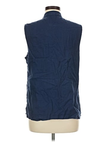 Fabindia Sleeveless Button-Down Shirt (view 2)