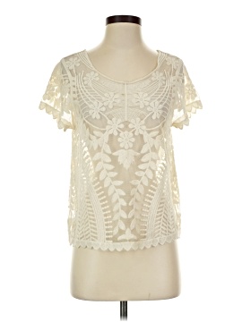 Express Outlet Short Sleeve Top