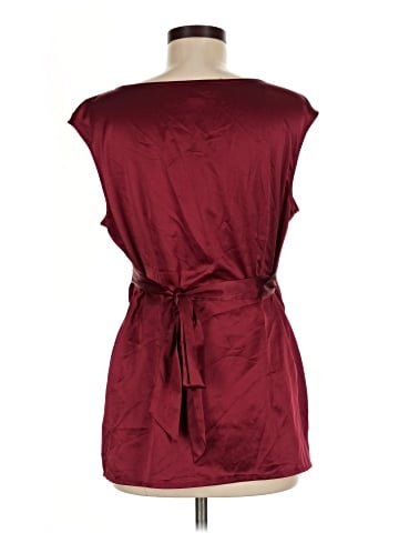 A Pea in the Pod Sleeveless Top (view 2)