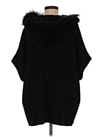 Zapa Poncho (view 2)