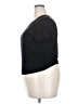 Torrid Solid Black Short Sleeve T-Shirt Size 2X Plus (2) - photo 5