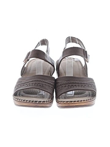 Unbranded Wedges (view 2)