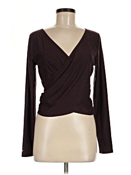 Fabletics Long Sleeve T-Shirt (view 1)