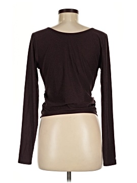 Fabletics Long Sleeve T-Shirt (view 2)