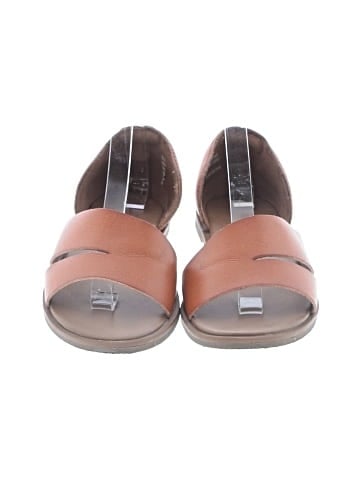 Universal Thread Sandals (view 2)