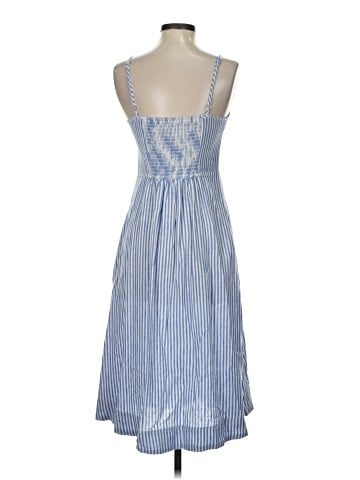 Universal Thread Casual Dress (view 2)