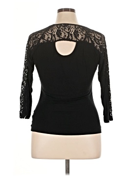 Candie's 3/4 Sleeve Top (view 2)