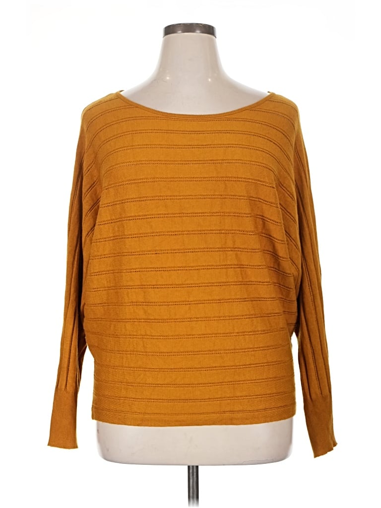 Pre-owned Cyrus 3/4 Sleeve T-shirt In Gold