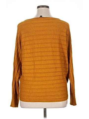 Cyrus 3/4 Sleeve T-Shirt (view 2)
