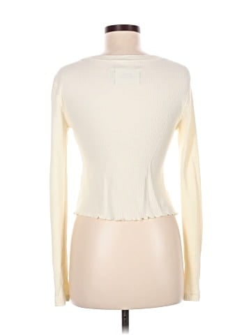 Urban Outfitters Long Sleeve T-Shirt (view 2)