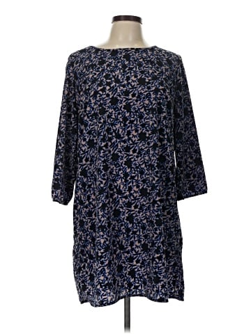 Old Navy Casual Dress (view 1)