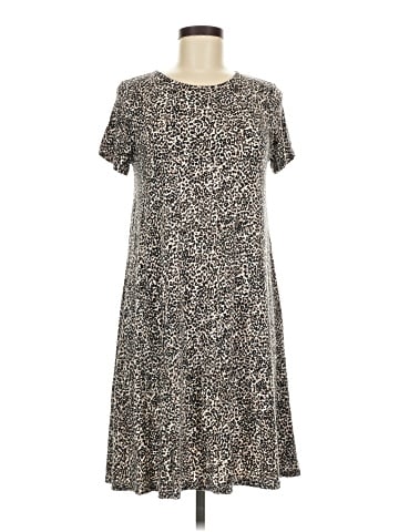 Old Navy Casual Dress (view 1)