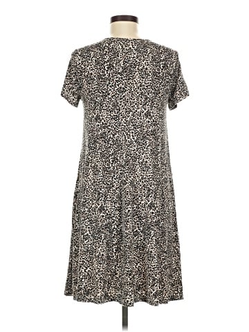 Old Navy Casual Dress (view 2)