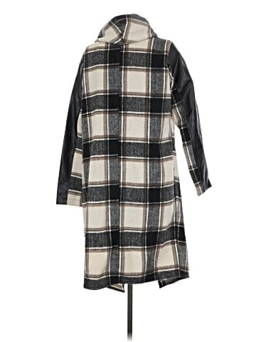 Hyfve Poncho (view 2)
