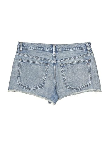 Madewell Low-Rise Boyfriend Shorts in Glendora Wash (view 2)