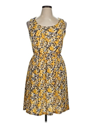 Kaileigh Casual Dress (view 1)
