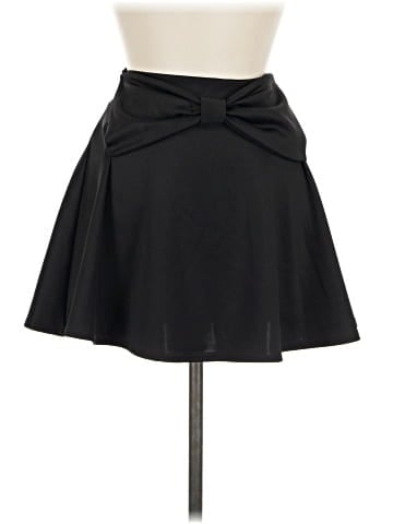 Discreet Casual Skirt (view 1)
