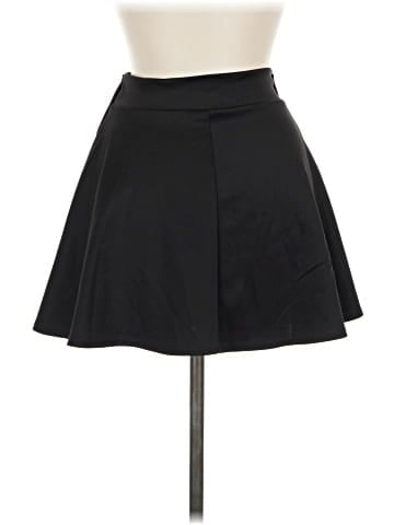 Discreet Casual Skirt (view 2)