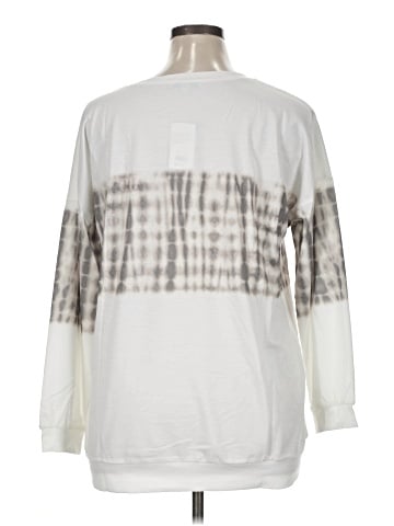 Luukse Long Sleeve T-Shirt (view 2)