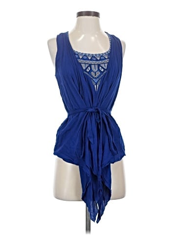 Ranna Gill Sleeveless Blouse (view 1)