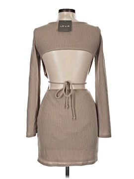 Le Lis Casual Dress (view 2)