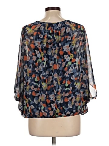 Eclair 3/4 Sleeve Blouse (view 2)