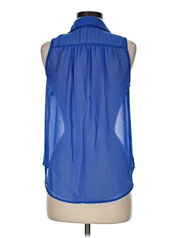 Wet Seal Sleeveless Blouse (view 2)