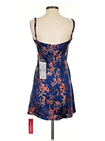 Réalisation Cocktail Dress (view 2)