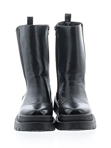 Wild Diva Boots (view 2)