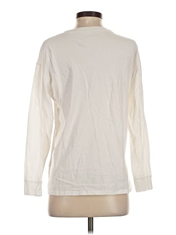 Abercrombie & Fitch Long Sleeve T-Shirt (view 2)