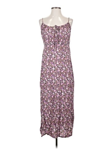 Old Navy Casual Dress (view 1)