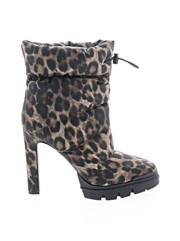 Guess Boots (view 1)