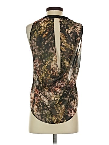 SW3 Bespoke Sleeveless Blouse (view 2)