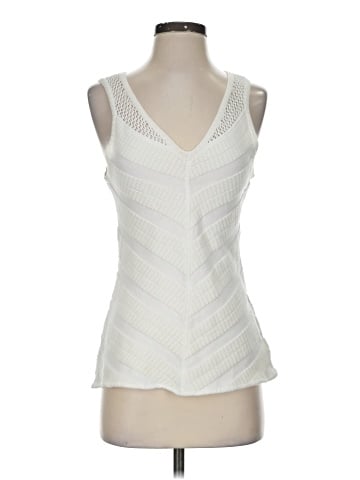 Moth Sleeveless Top (view 1)